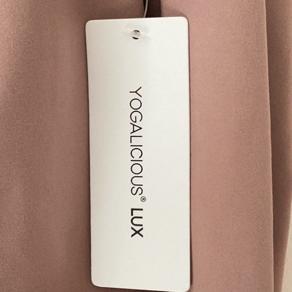 YogaLicious  Lux NWT Crosstrain Everyday Half Zip Jacket Color Antler XL - Picture 5 of 7